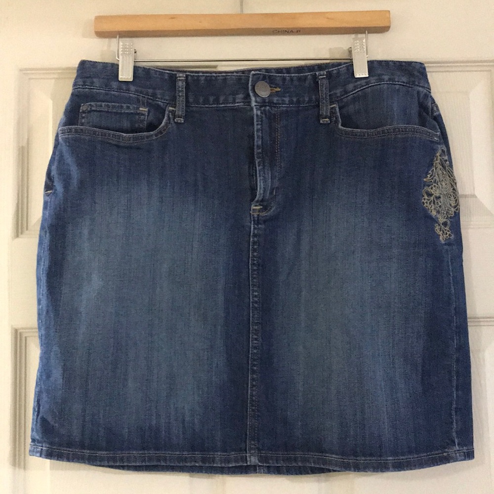 Eddie Bauer denim mini skirt sz 12